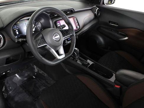Certified 2023 Nissan Kicks SR w/ Interior Electronics Package FWD image 17
