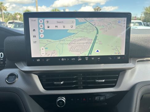 New 2025 Ford Explorer Active w/ Active Comfort Package image 22