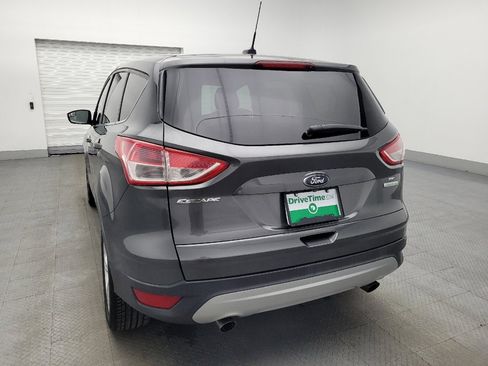 Used 2016 Ford Escape SE image 6