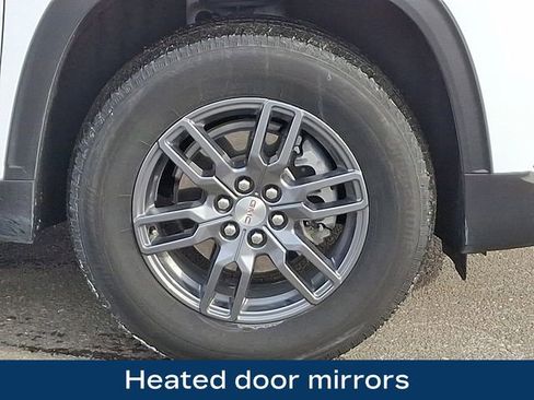 Used 2025 GMC Acadia Elevation image 12