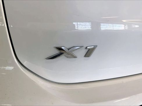 Used 2022 BMW X1 sDrive28i w/ Convenience Package image 7