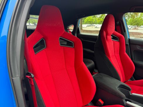 Used 2025 Honda Civic Type R image 57