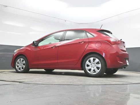 Used 2016 Hyundai Elantra GT FWD image 27
