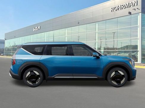 New 2026 Kia EV9 Wind image 7