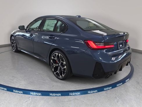 New 2026 BMW 330i Sedan w/ M Sport Package RWD image 7