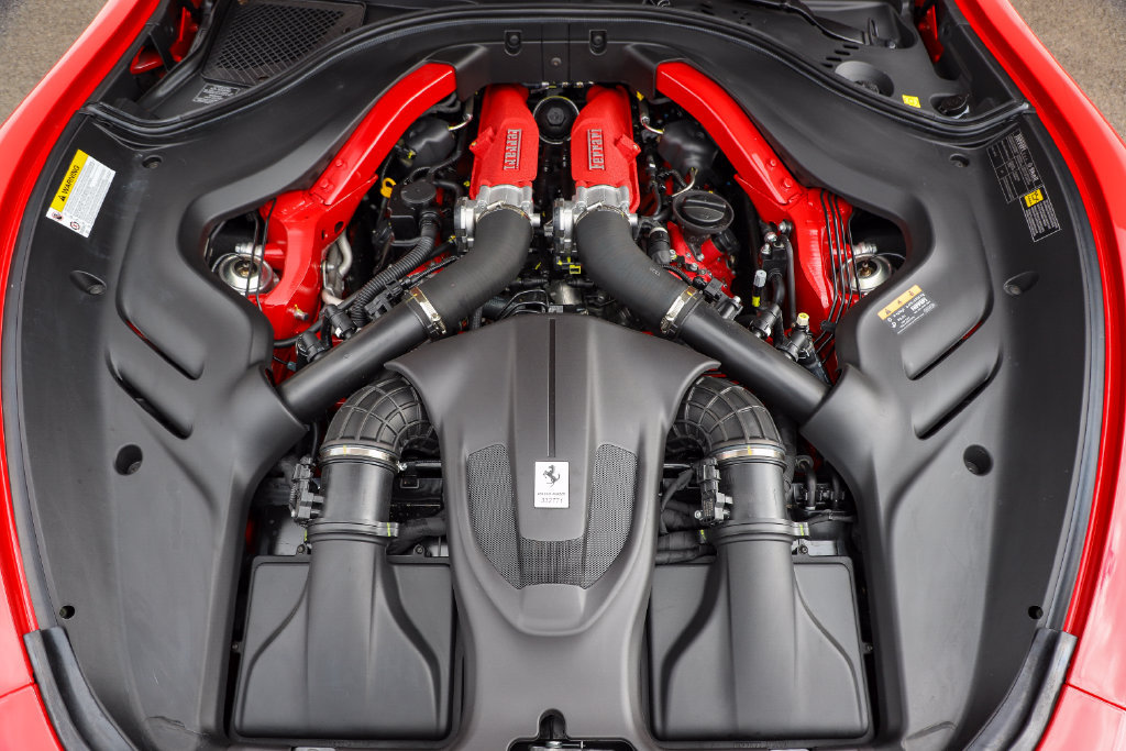 Certified 2026 Ferrari Roma Spider RWD image 16