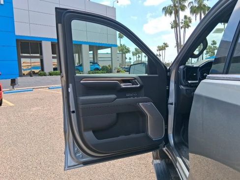 New 2026 Chevrolet Silverado 1500 High Country AWD/4WD image 17