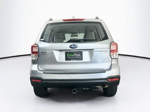 Used 2017 Subaru Forester 2.5i w/ Alloy Wheel Package AWD/4WD image 7