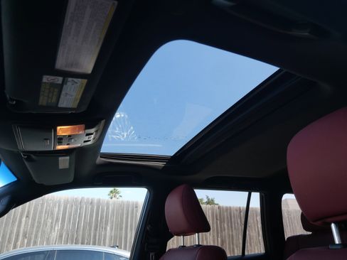 Certified 2021 Lexus GX 460 Premium w/ Premium Plus Package image 10