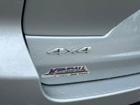 Certified 2024 Jeep Grand Cherokee Laredo X w/ Trailer Tow Package image 30