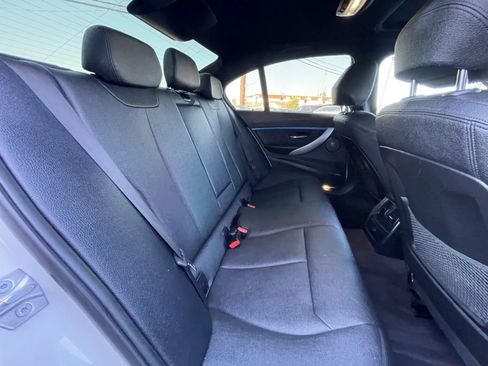 Used 2018 BMW 340i Sedan RWD image 14