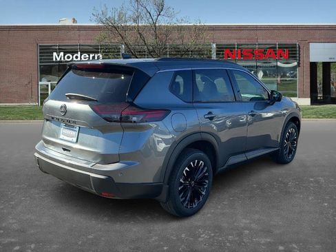 New 2026 Nissan Rogue SV image 4