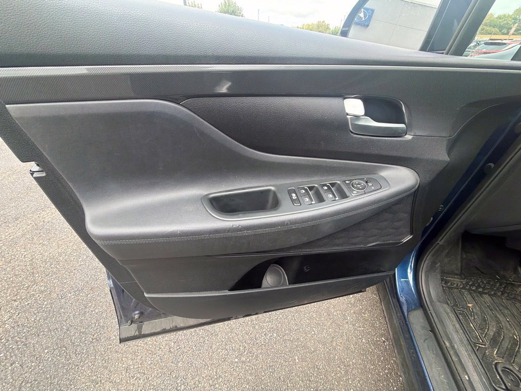 Used 2021 Hyundai Santa Fe SEL AWD/4WD image 12