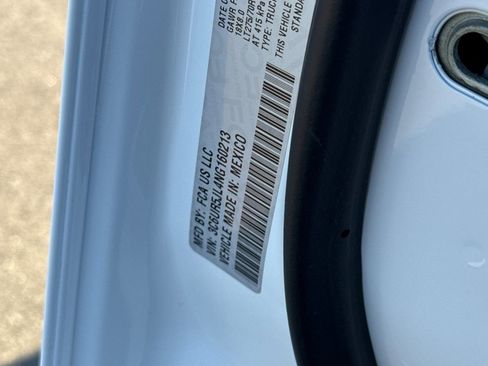 Used 2022 RAM 2500 Big Horn image 34