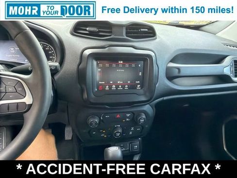 Used 2021 Jeep Renegade Latitude FWD image 22