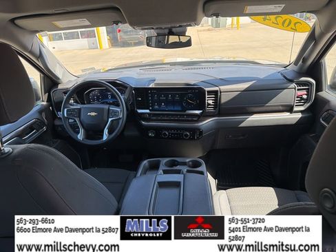 Used 2024 Chevrolet Silverado 1500 LT AWD/4WD image 24