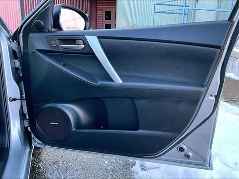 Used 2013 MAZDA MAZDA3 i Grand Touring image 22