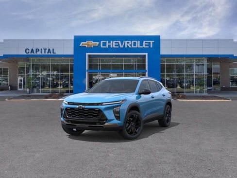 New 2026 Chevrolet Trax ACTIV w/ Sunroof Package FWD image 8