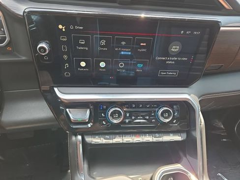 Used 2022 GMC Sierra 1500 Denali Ultimate AWD/4WD image 27