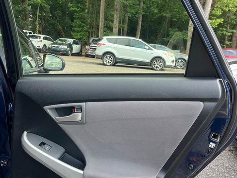 Used 2015 Toyota Prius Two FWD image 23