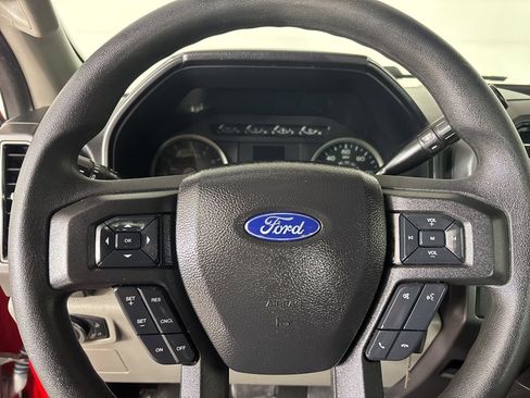 Used 2018 Ford F150 XLT image 10