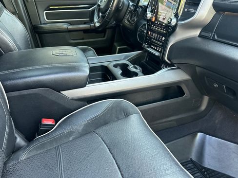 Used 2020 RAM 3500 Laramie AWD/4WD image 15