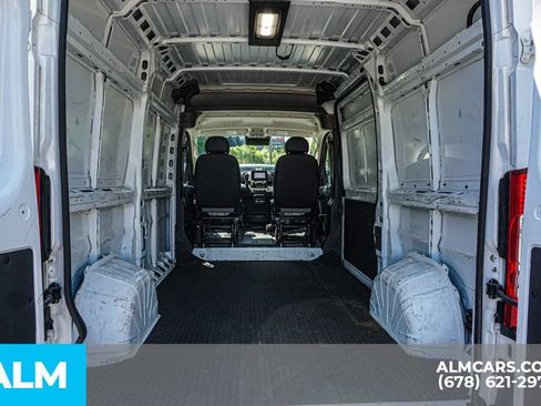 Used 2025 RAM ProMaster 2500 w/ Convenience Group FWD image 24