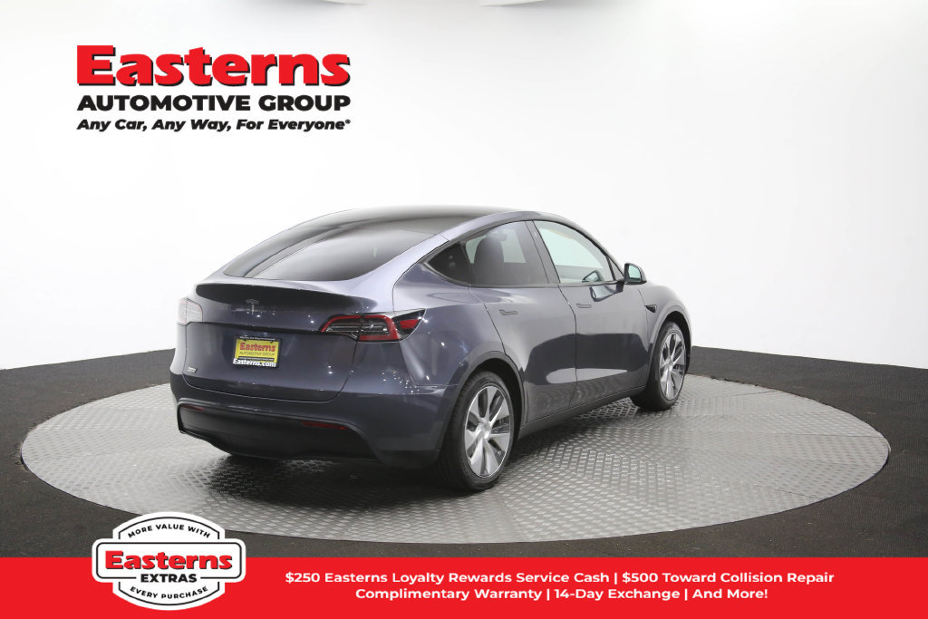 Used 2023 Tesla Model Y Long Range AWD/4WD image 37