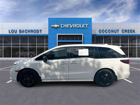 Used 2023 Honda Odyssey Sport image 5