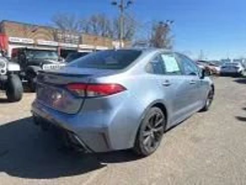 Used 2023 Toyota Corolla XSE FWD image 5