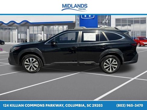 Used 2024 Subaru Outback Premium AWD/4WD image 7