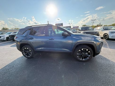 Used 2026 Chevrolet Equinox RS w/ Safety and Technology Package FWD image 2
