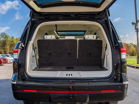 Used 2022 Lincoln Navigator Black Label image 22