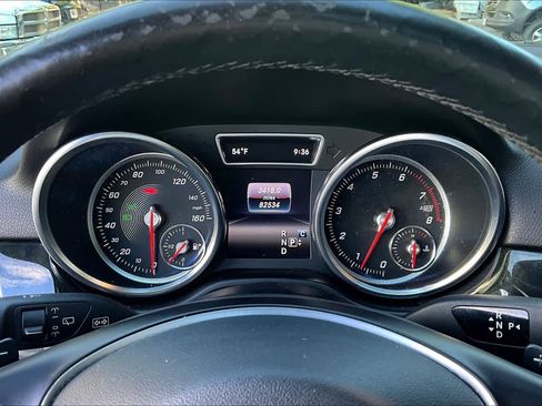 Used 2018 Mercedes-Benz GLE 350 4MATIC image 26