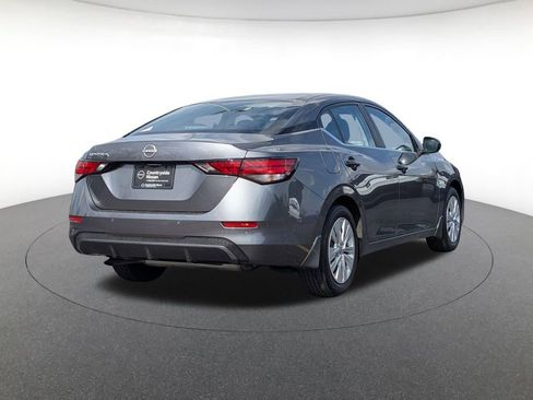 Used 2025 Nissan Sentra S image 5