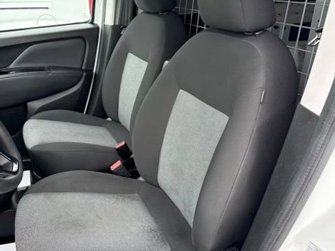 Used 2021 RAM ProMaster City Tradesman FWD image 11