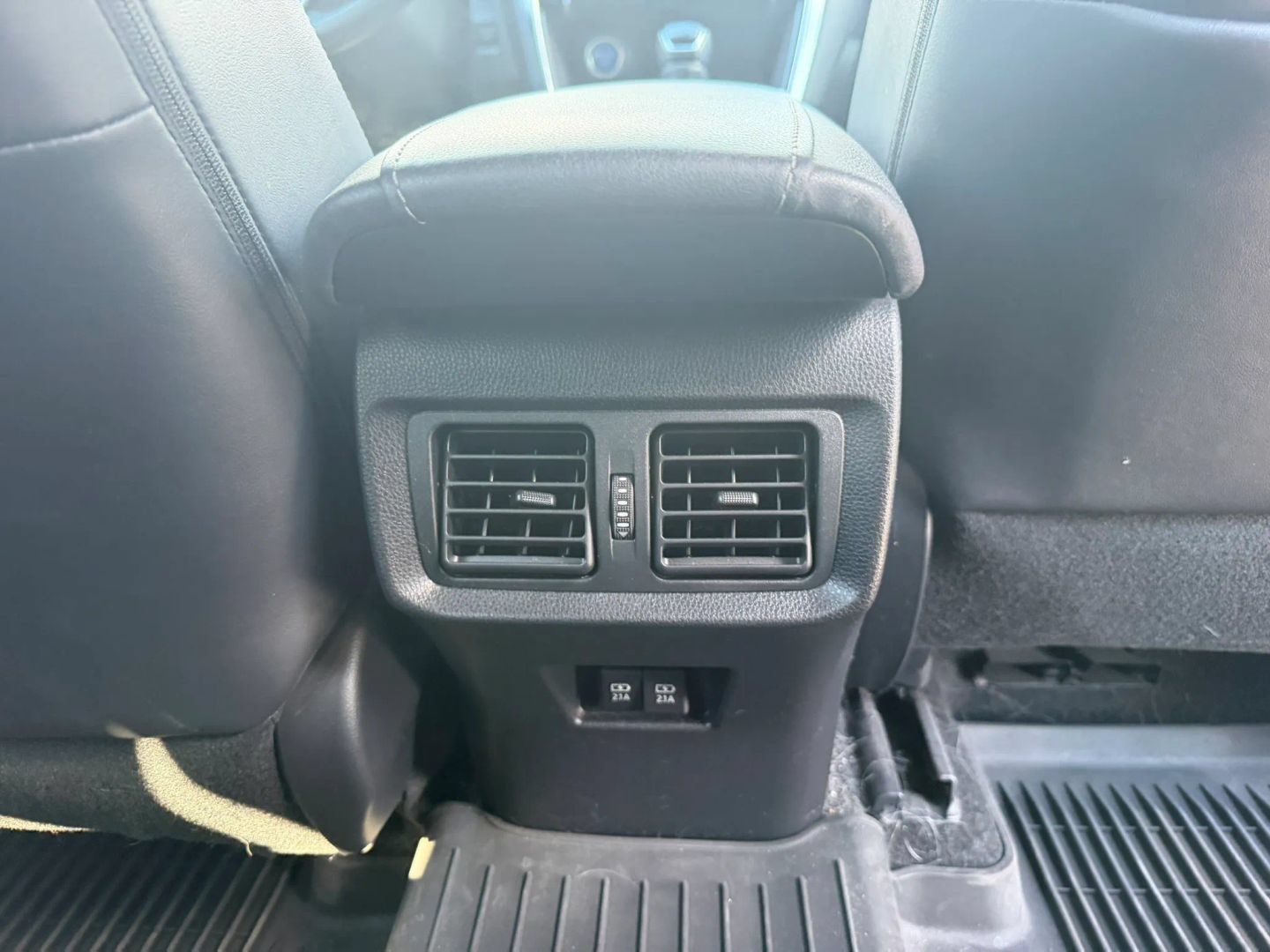 Used 2021 Toyota Venza Limited w/ Advanced Technology Package AWD/4WD image 19