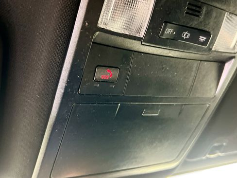 Used 2022 Toyota Tacoma TRD Sport image 22