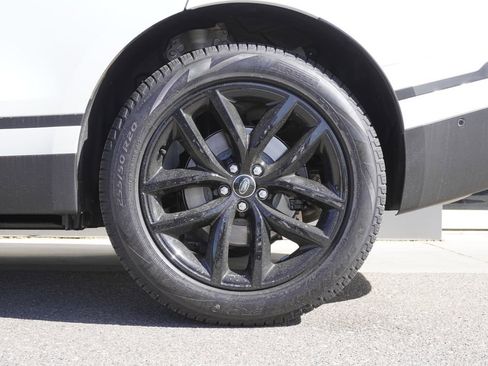 New 2026 Land Rover Range Rover Velar S image 31