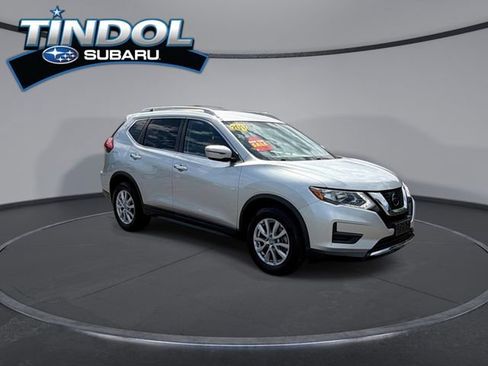 Used 2017 Nissan Rogue SV FWD image 11