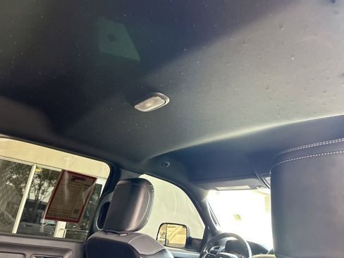 Used 2021 RAM 2500 Tradesman w/ Chrome Appearance Group image 32