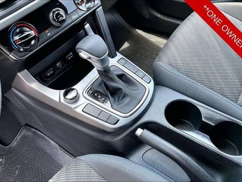 Used 2024 Kia Seltos LX AWD/4WD image 13