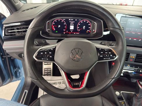 Used 2025 Volkswagen Jetta GLI Autobahn image 25