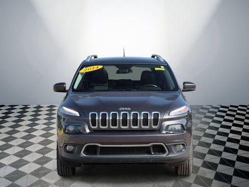 Used 2014 Jeep Cherokee Limited w/ Luxury Group AWD/4WD image 2