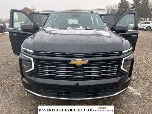 Used 2025 Chevrolet Tahoe High Country w/ Sun And Tow Package image 36