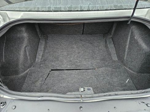 Used 2009 Dodge Challenger R/T image 8