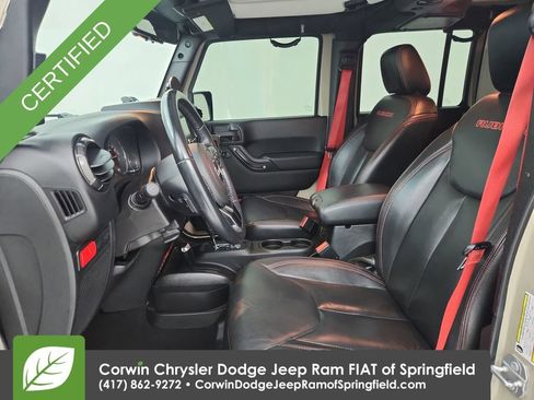Certified 2017 Jeep Wrangler Unlimited Rubicon AWD/4WD image 18