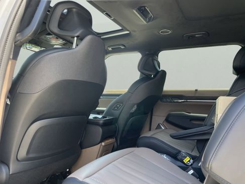 New 2026 Kia EV9 GT-Line image 16