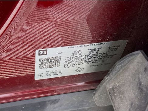 Used 2025 Chevrolet Trax RS w/ Sunroof Package image 32