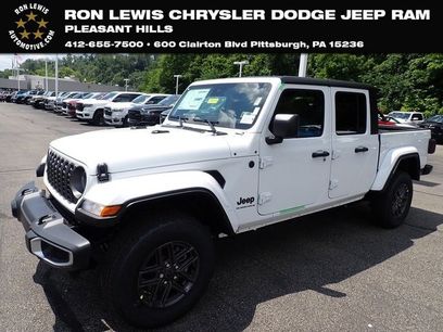 New 2025 Jeep Gladiator Sport